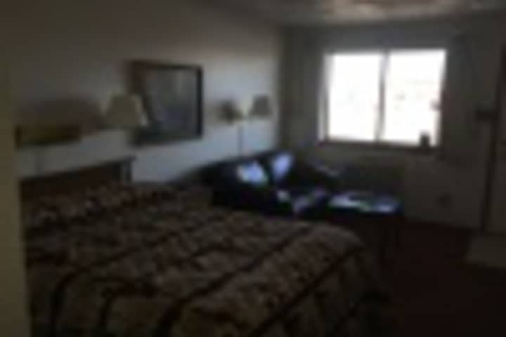 Room 328 of 408