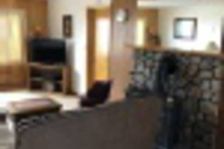 Room 280 of 408