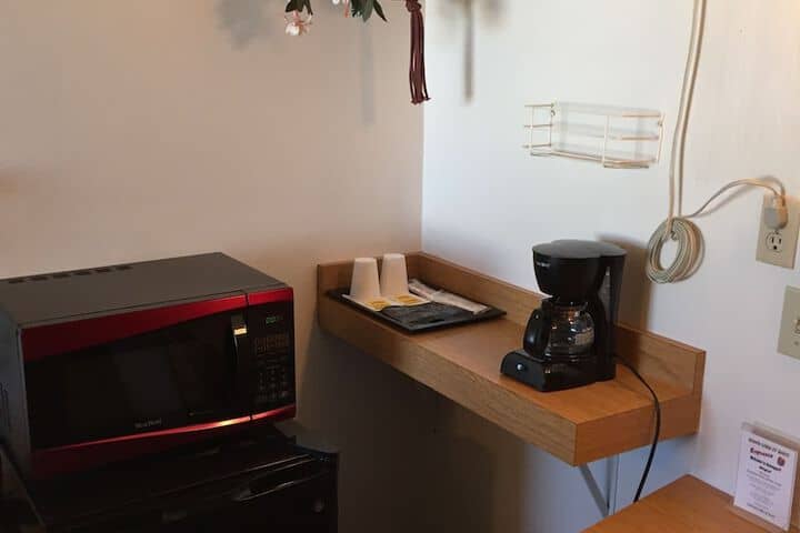Room 122 of 408