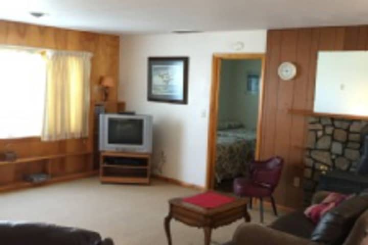 Room 296 of 408