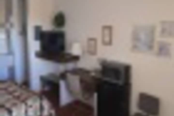 Room 39 of 408