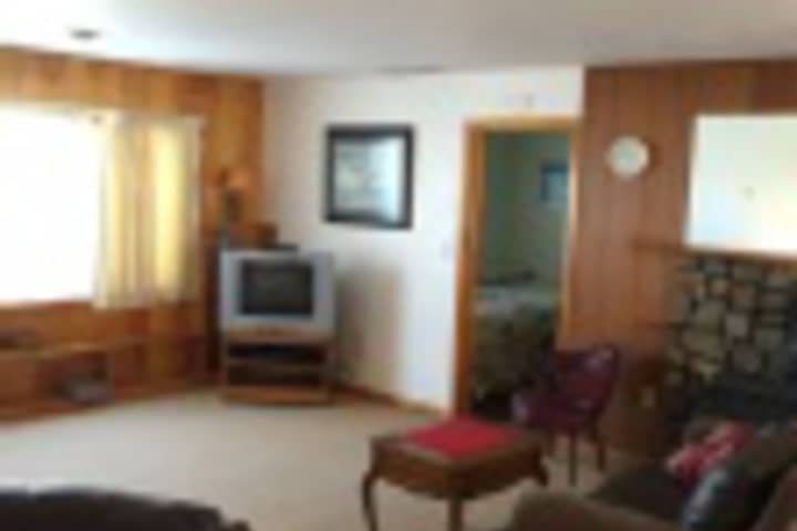 Room 293 of 408