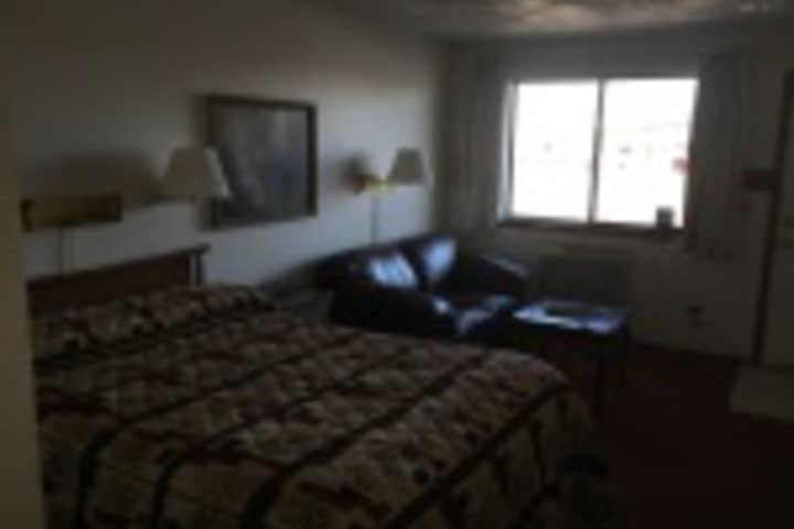 Room 329 of 408