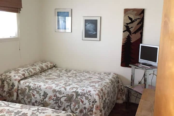 Room 194 of 408