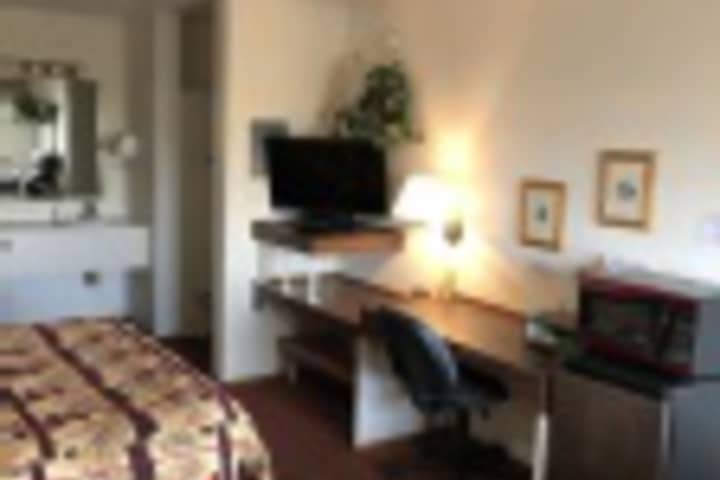 Room 365 of 408