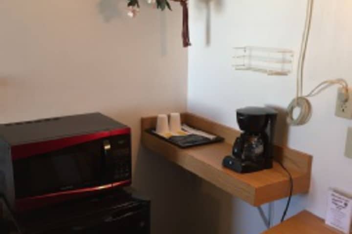 Room 130 of 408