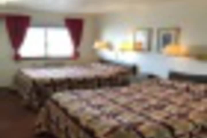 Room 87 of 408