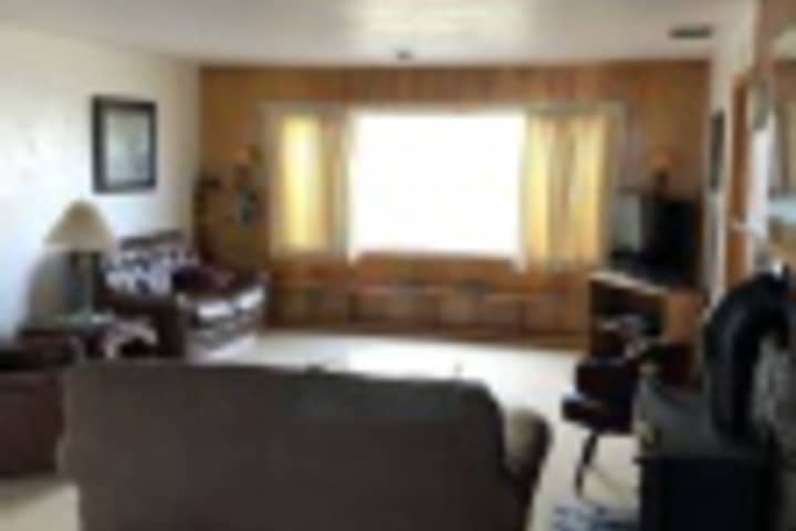 Room 173 of 408