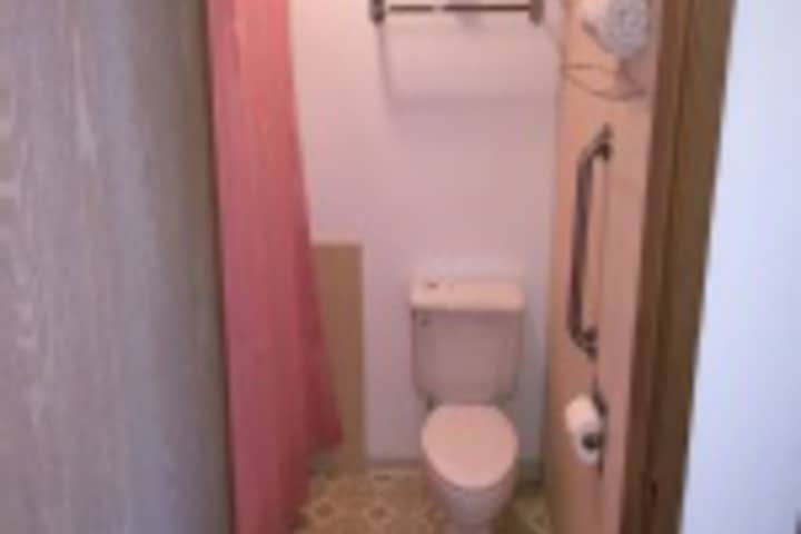 Room 397 of 408