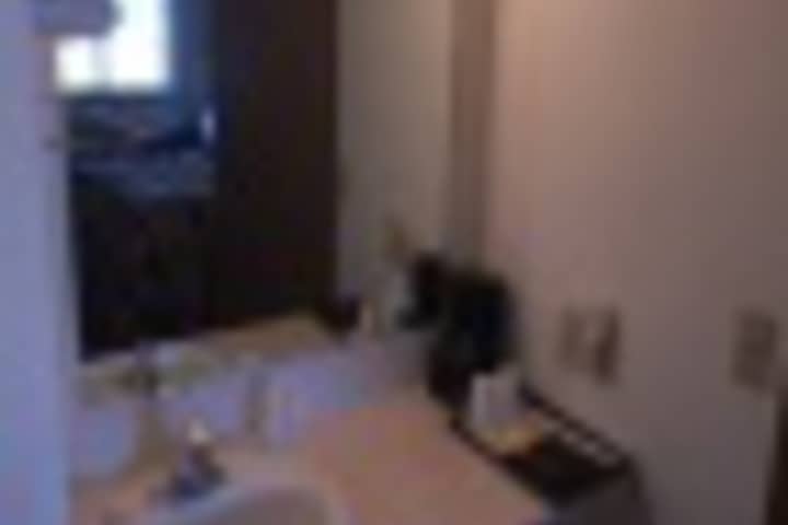 Room 399 of 408